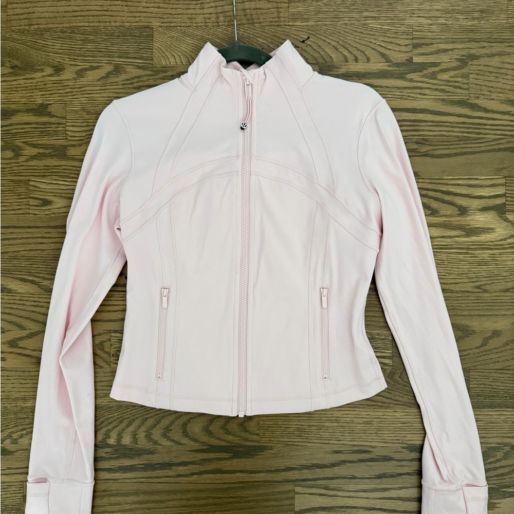 lululemon Define Cropped Jacket Nulu (Strawberry Milkshake)